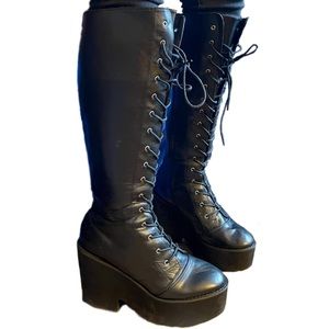 On Guard Knee Platform Boots